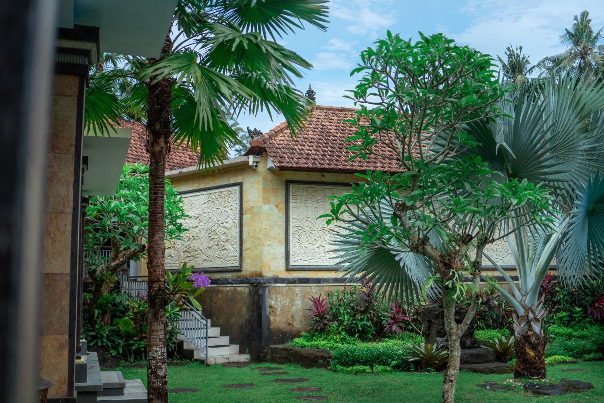 Abhirama Villas And Spa 乌布 外观 照片